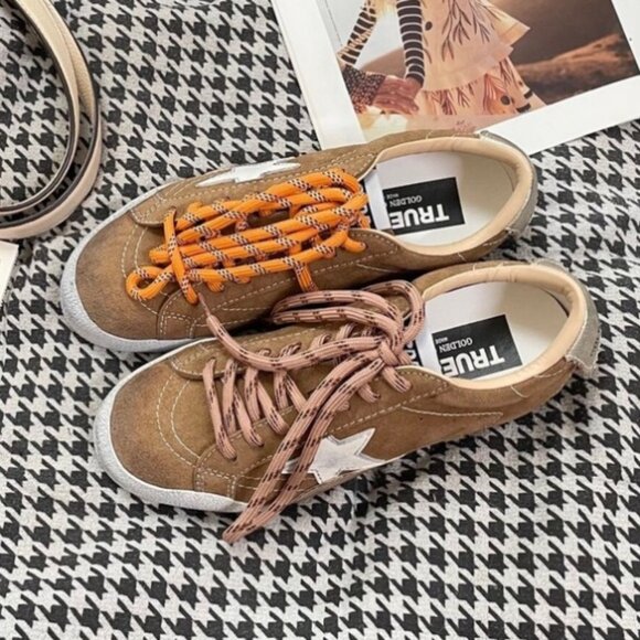 Golden Goose Brown Suede Sneakers with Star Logo - Picture 1 of 6
